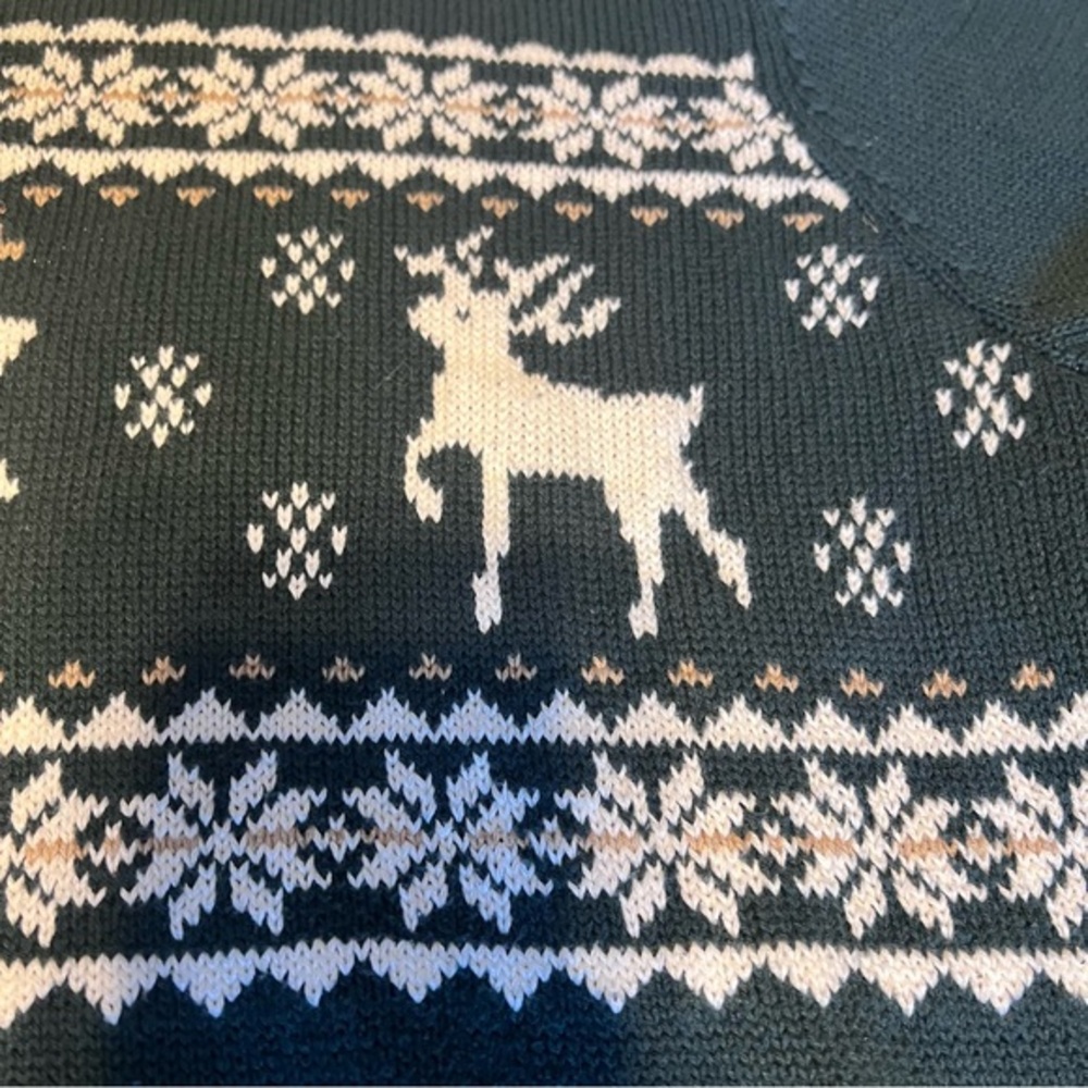NWOT Dockers Mens Green Reindeer Snow Flakes XL 100% cotton sweater long sleeves - Picture 6 of 8